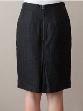 Ann Taylor Back Pleat Pencil Skirt